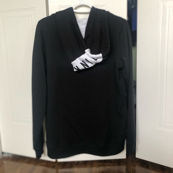 PINK Victoria’s Secret black and white zipper sweater - Picture 2 of 3